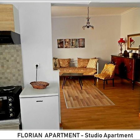 Florian Flat Complex Apartment Preveza Exterior foto